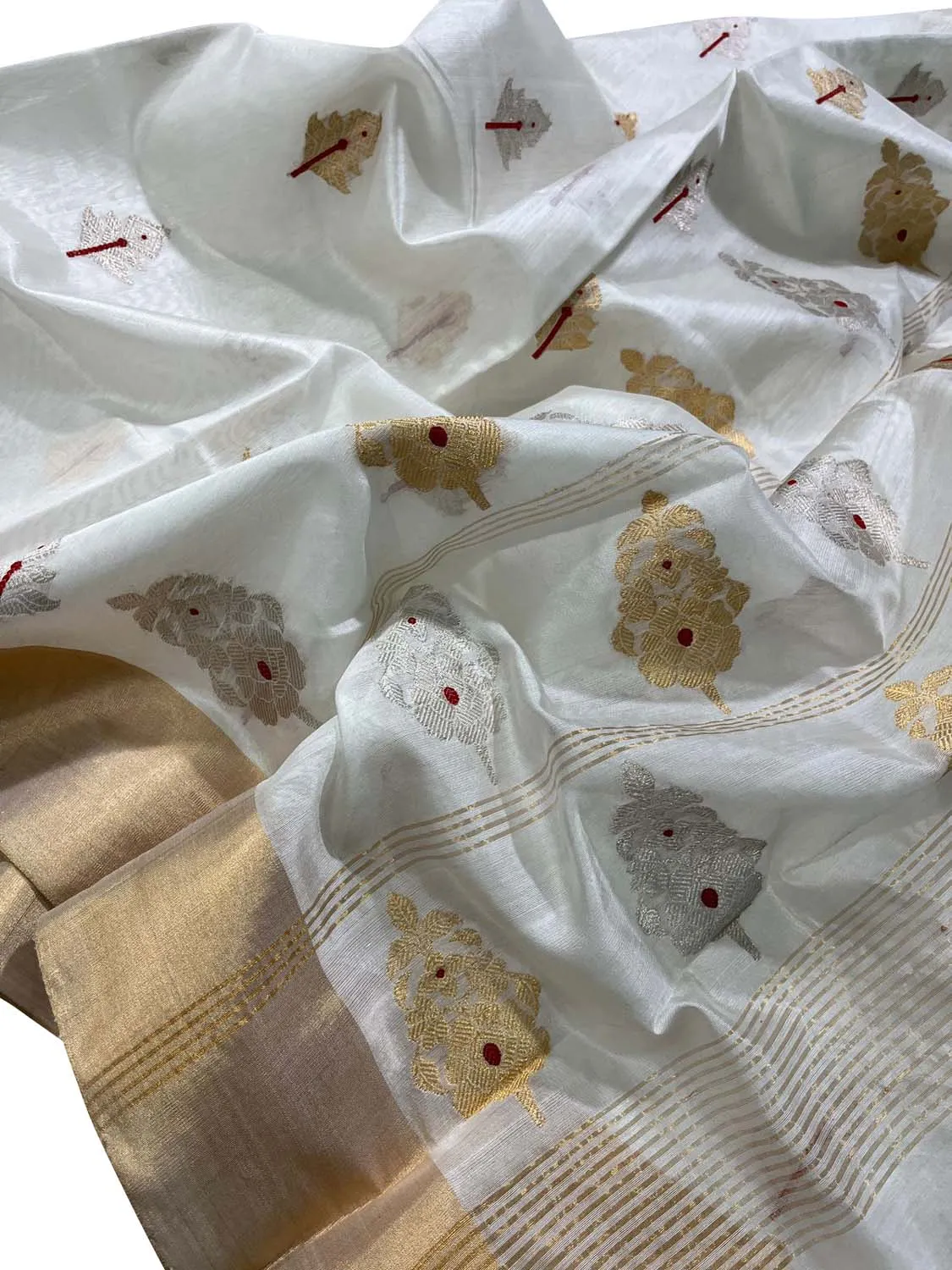 Elegant Off White Chanderi Silk Saree