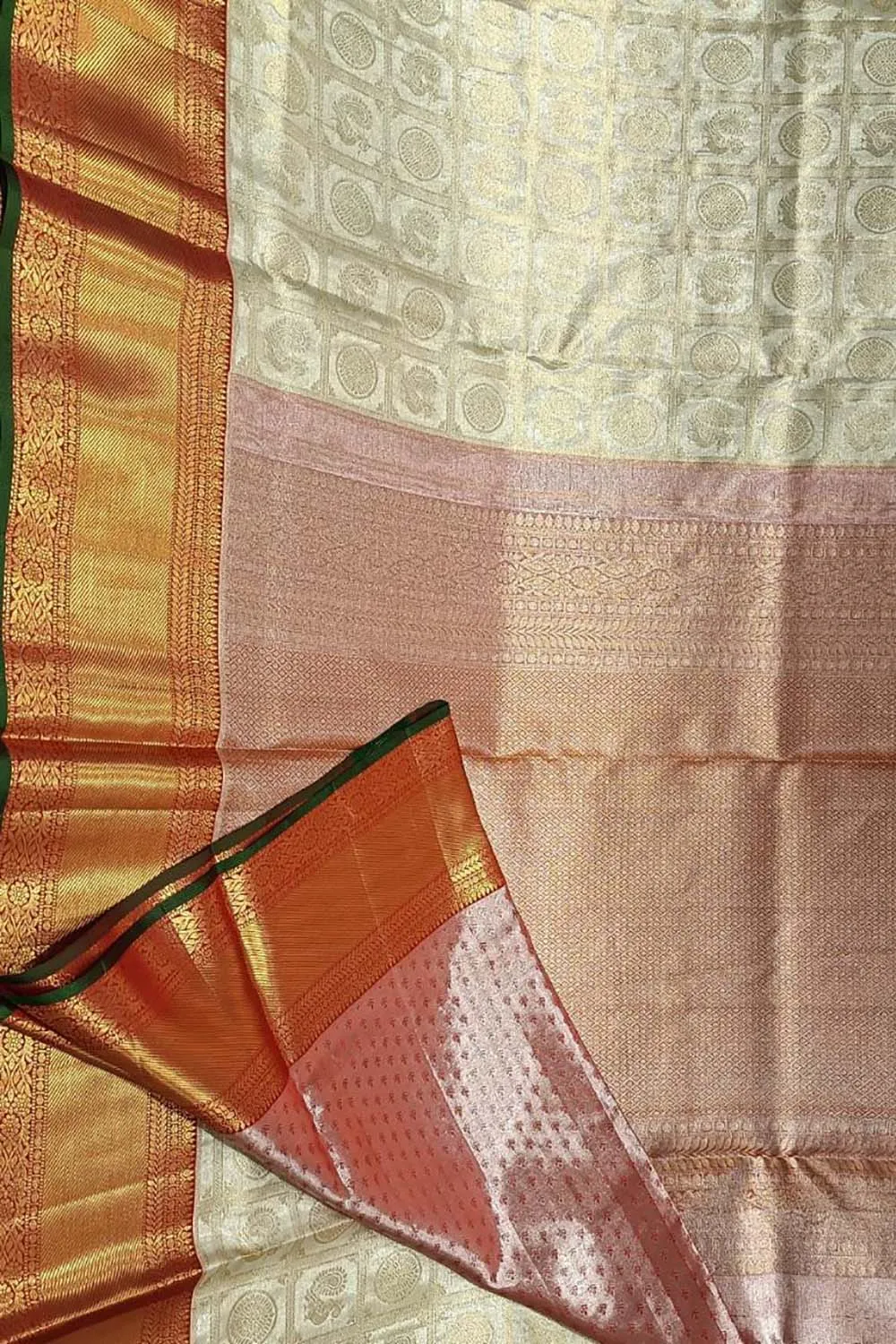 Shop Off White Kanjeevaram Handloom Pure Silk Saree - Elegant & Timeless