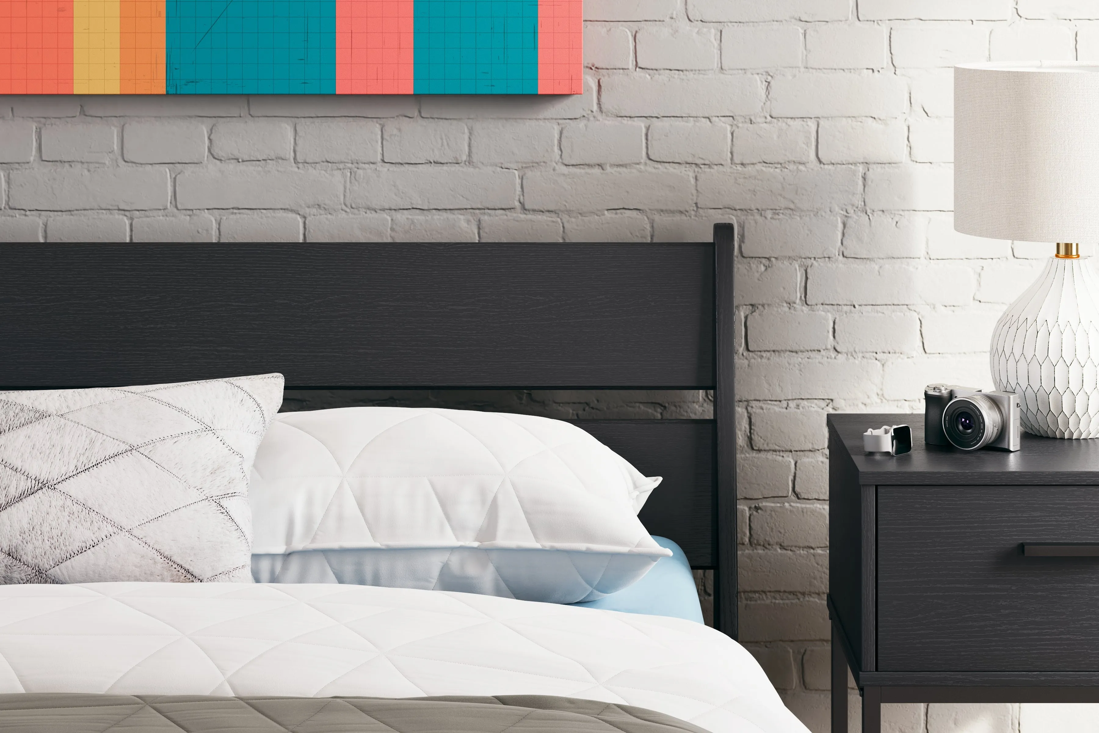 Socalle Full Panel Platform Bed with Dresser and 2 Nightstands in Black