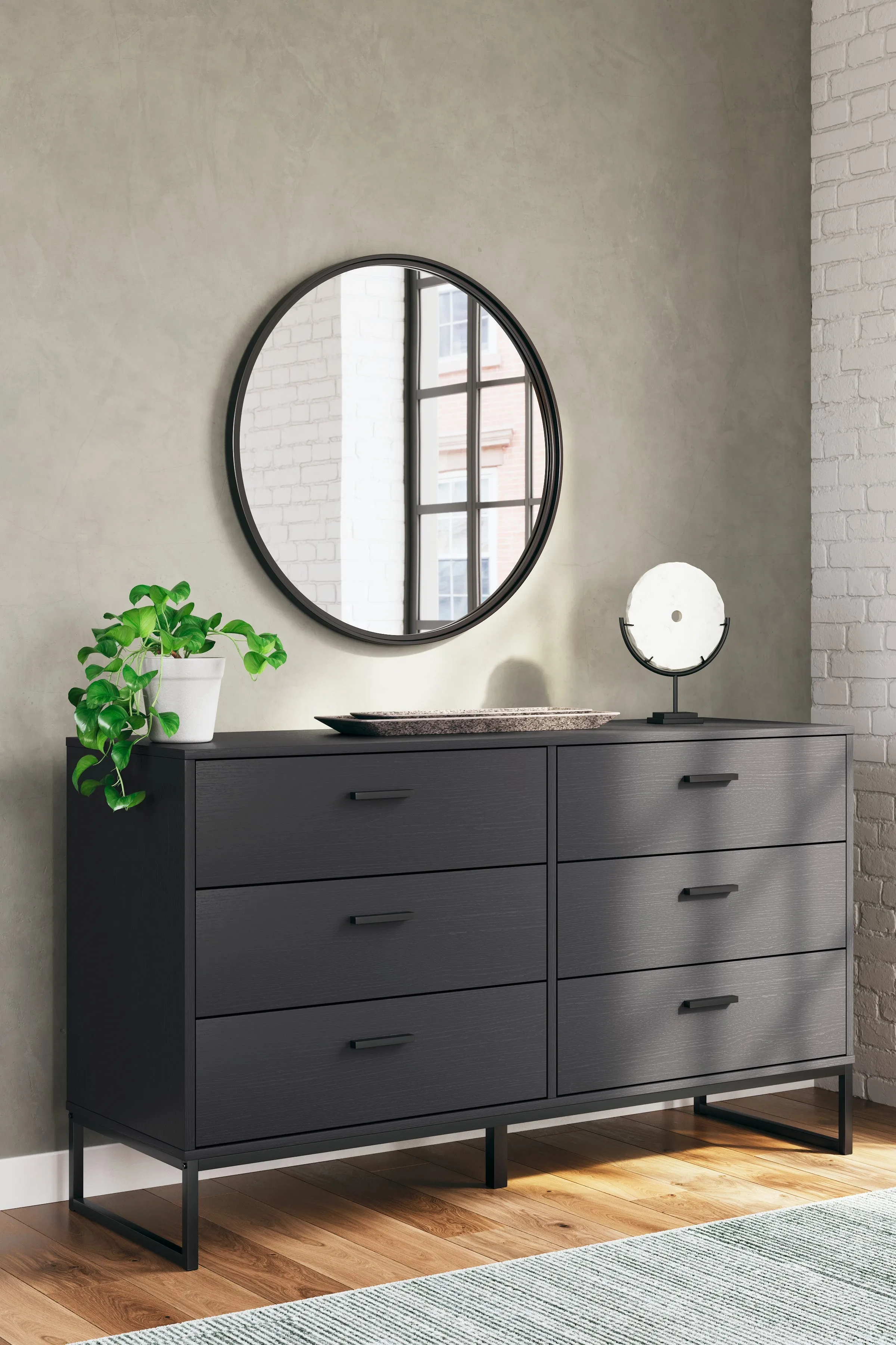 Socalle Full Panel Platform Bed with Dresser and 2 Nightstands in Black
