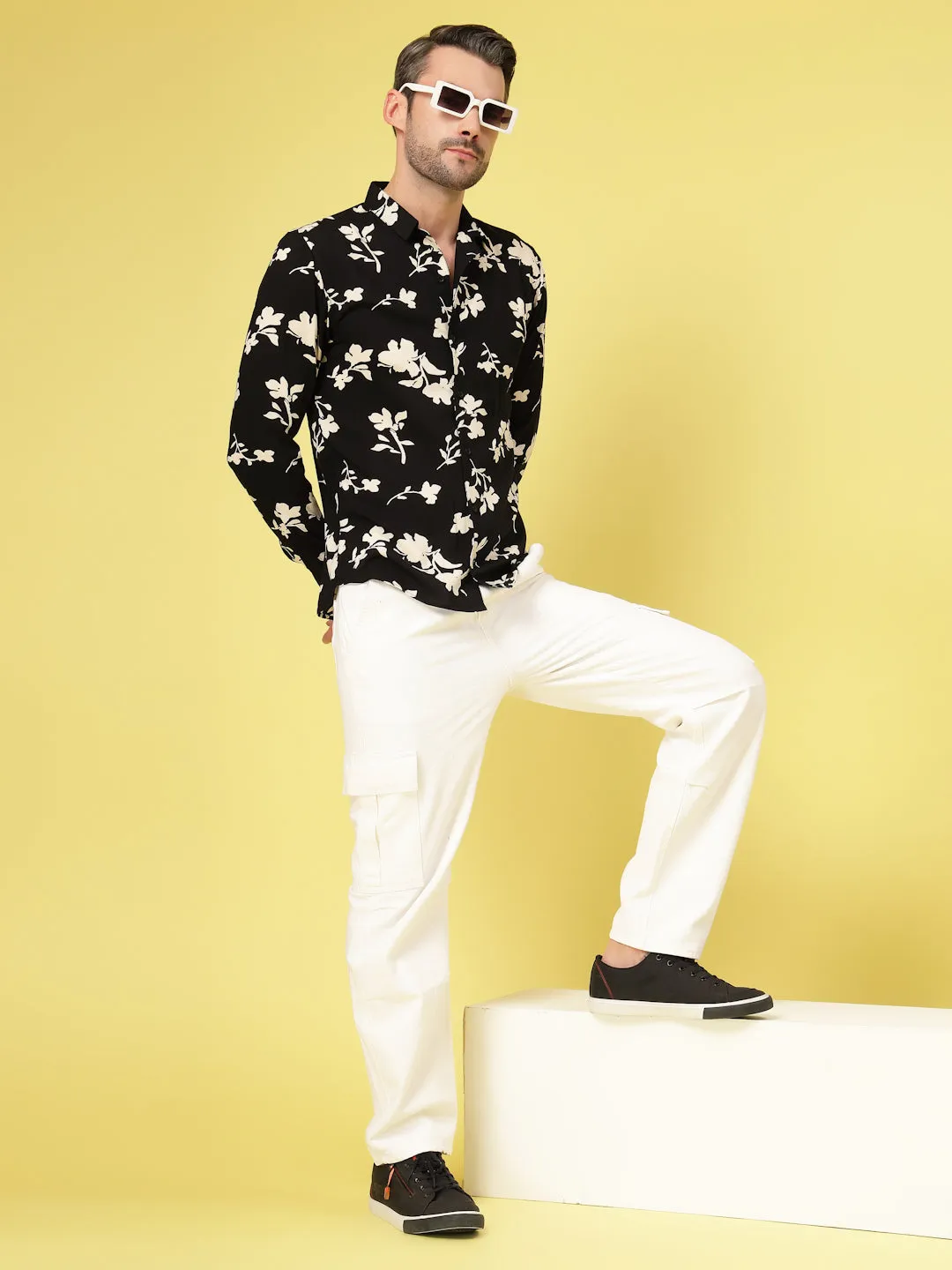 Stylish Cuban Collar Printed Shirt