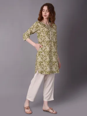 Women Green Floral Print Kurta