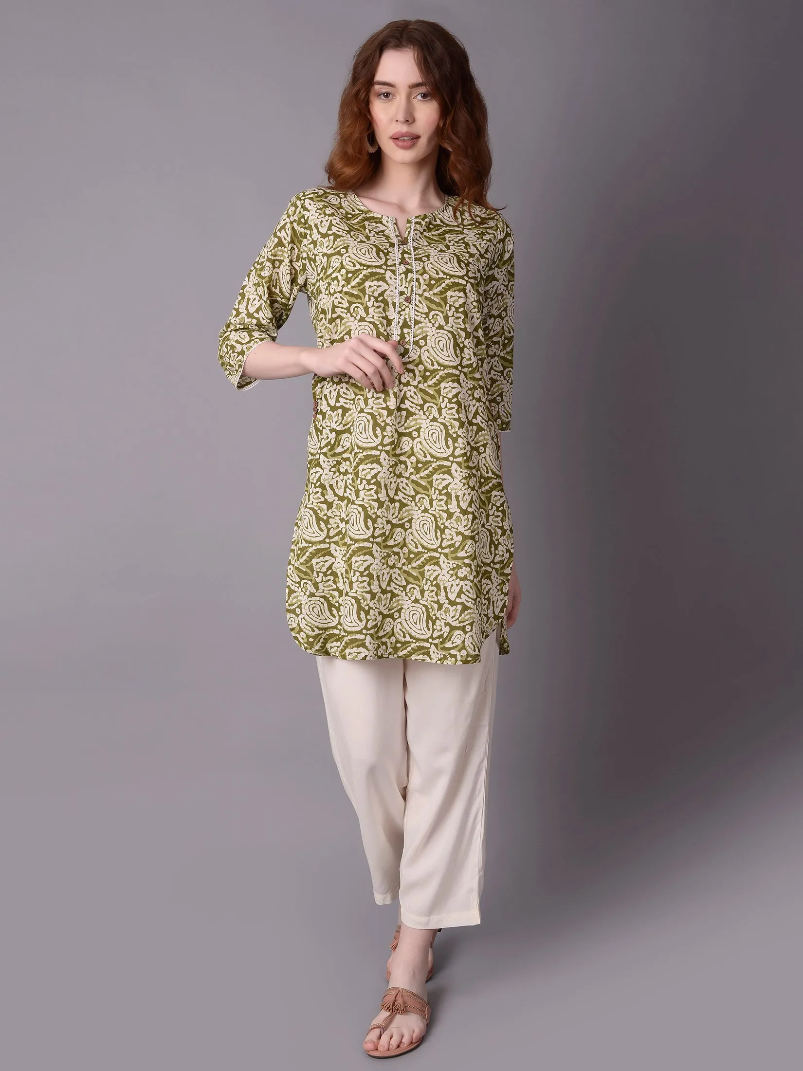 Women Green Floral Print Kurta